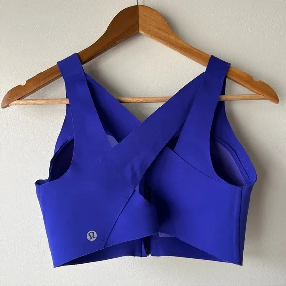 Lululemon Enlite Bra *Zip Front
Lazurite - Picture 4 of 9